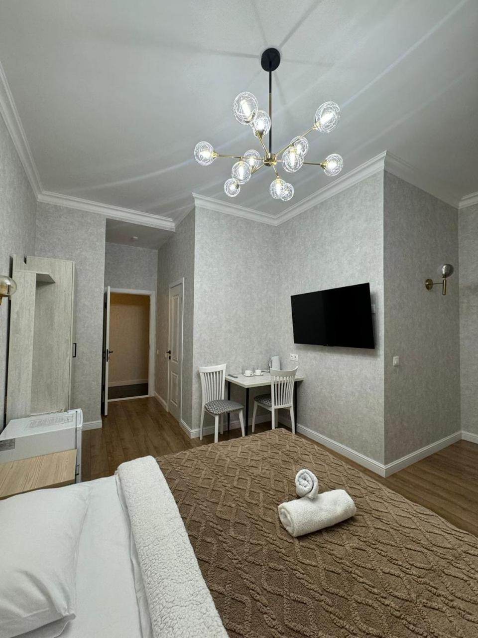 Rose Art Hotel Астана Экстерьер фото
